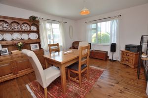 Dining Room- click for photo gallery